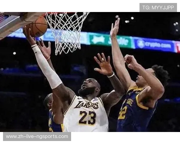 湖人对决热火精彩直播NBA巅峰对决不容错过